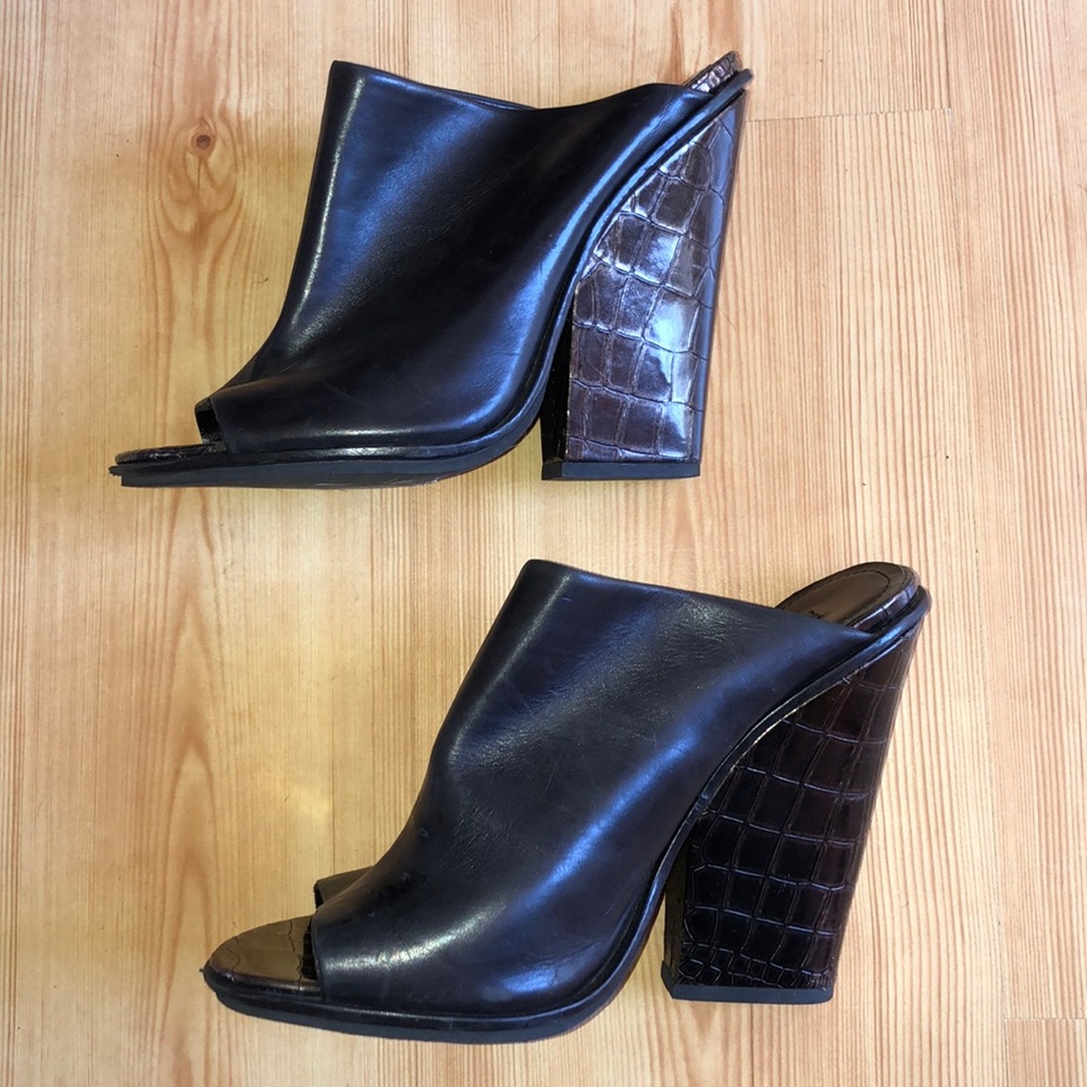 Kenneth Cole wedge mules